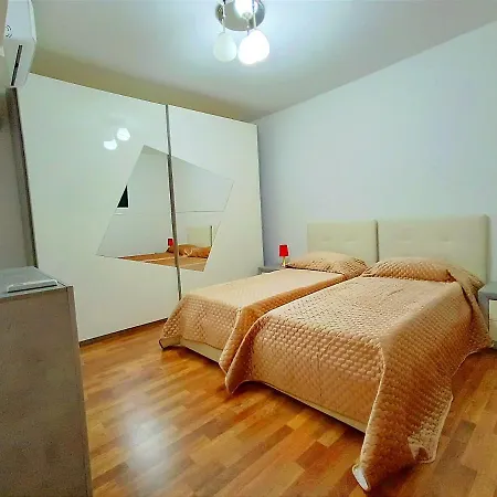 Beautiful Large Sea Front Duplex Loft * Kalkara